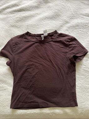 H&M Brown baby tee